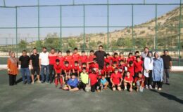 Mardin’de geleceğin futbol yıldızları yetişiyor